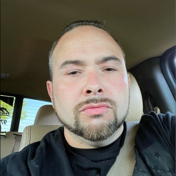 Meet your Posher, Mike - Picture 1 of 1